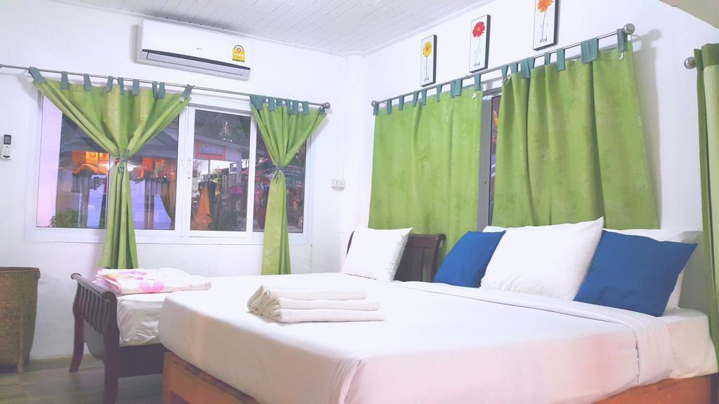 Ban Sairung Hotel Rayong Buitenkant foto
